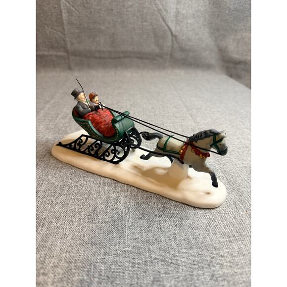 Dept 56 Heritage Village Collection "Dashing Through The Snow" 5820-3 - Picture 4 of 10